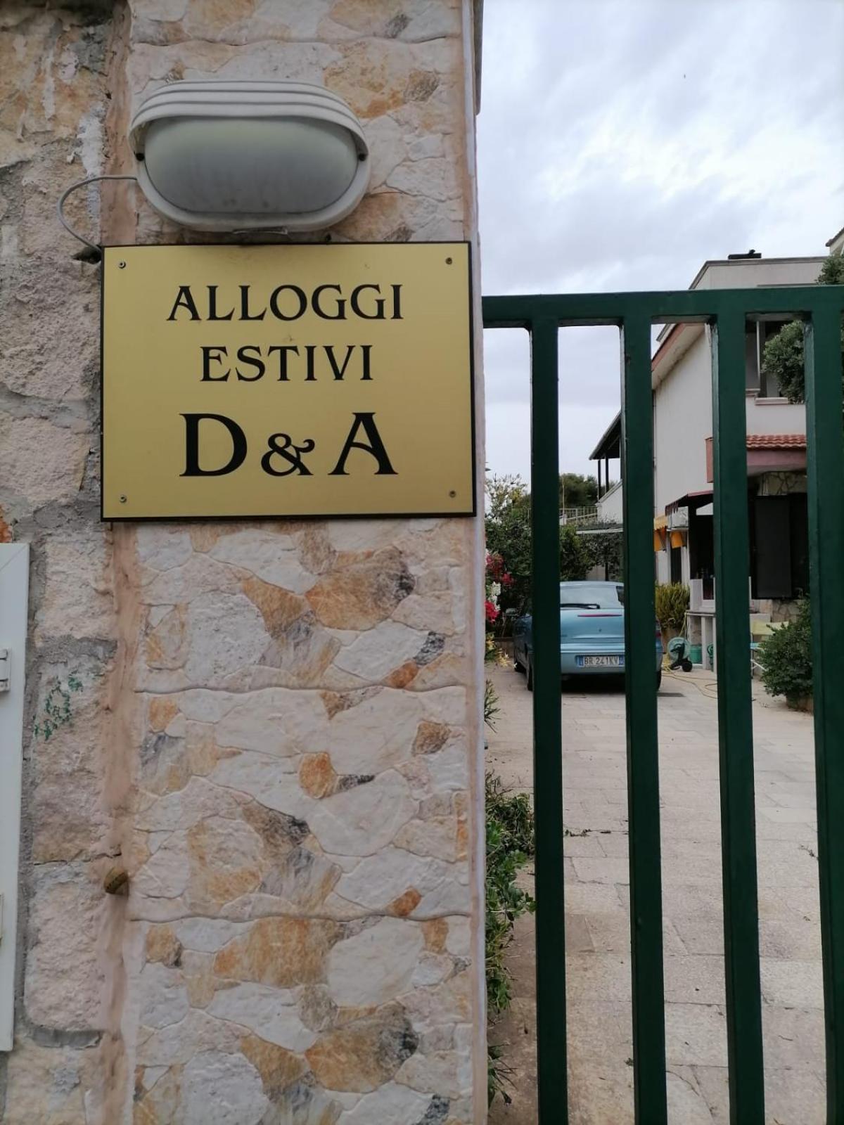 Alloggi Estivi D & A Taranto Exterior photo